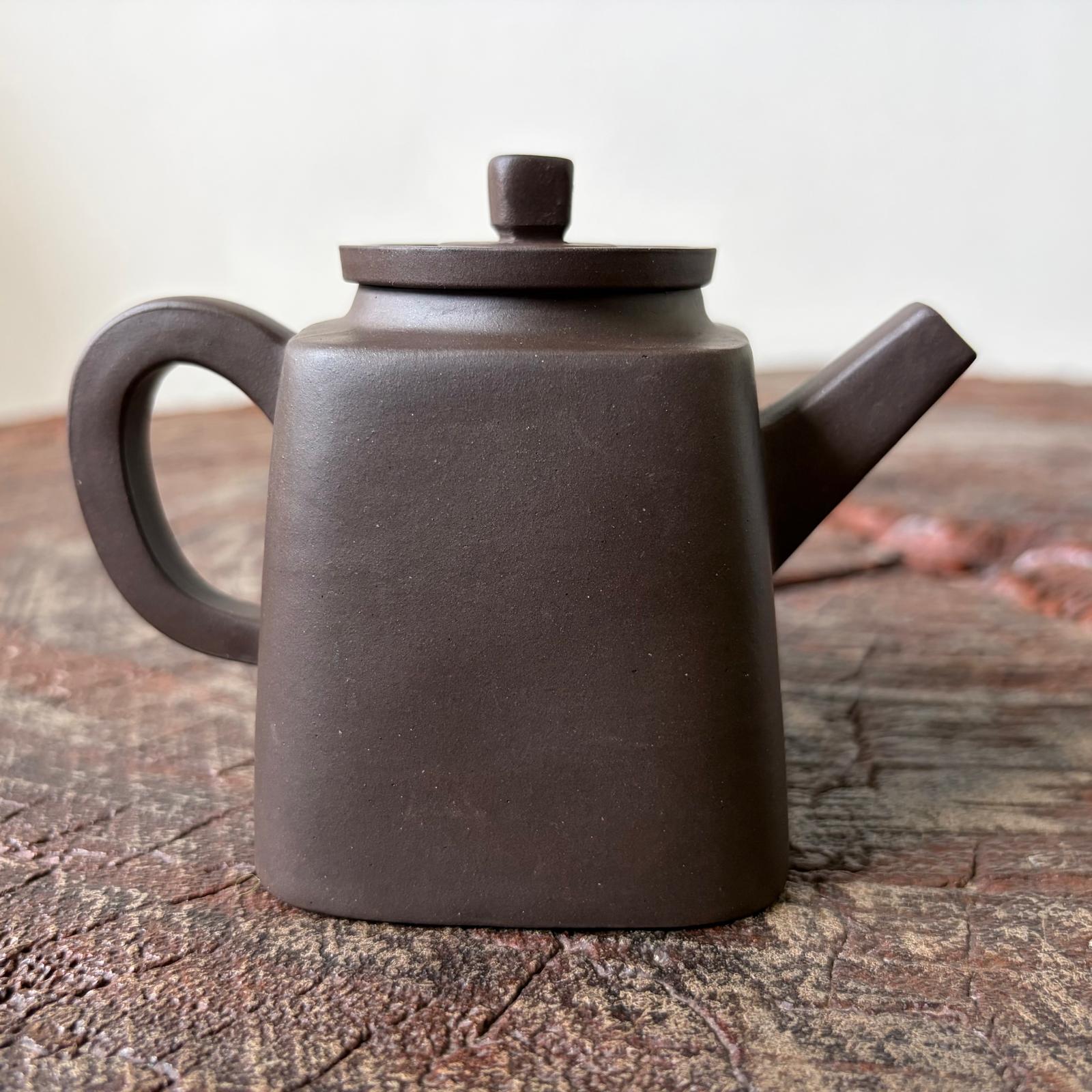 Zini Teapot