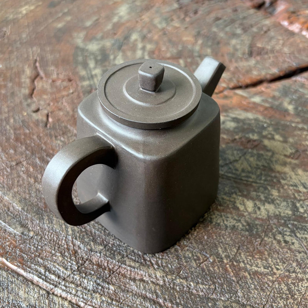 Zini Teapot