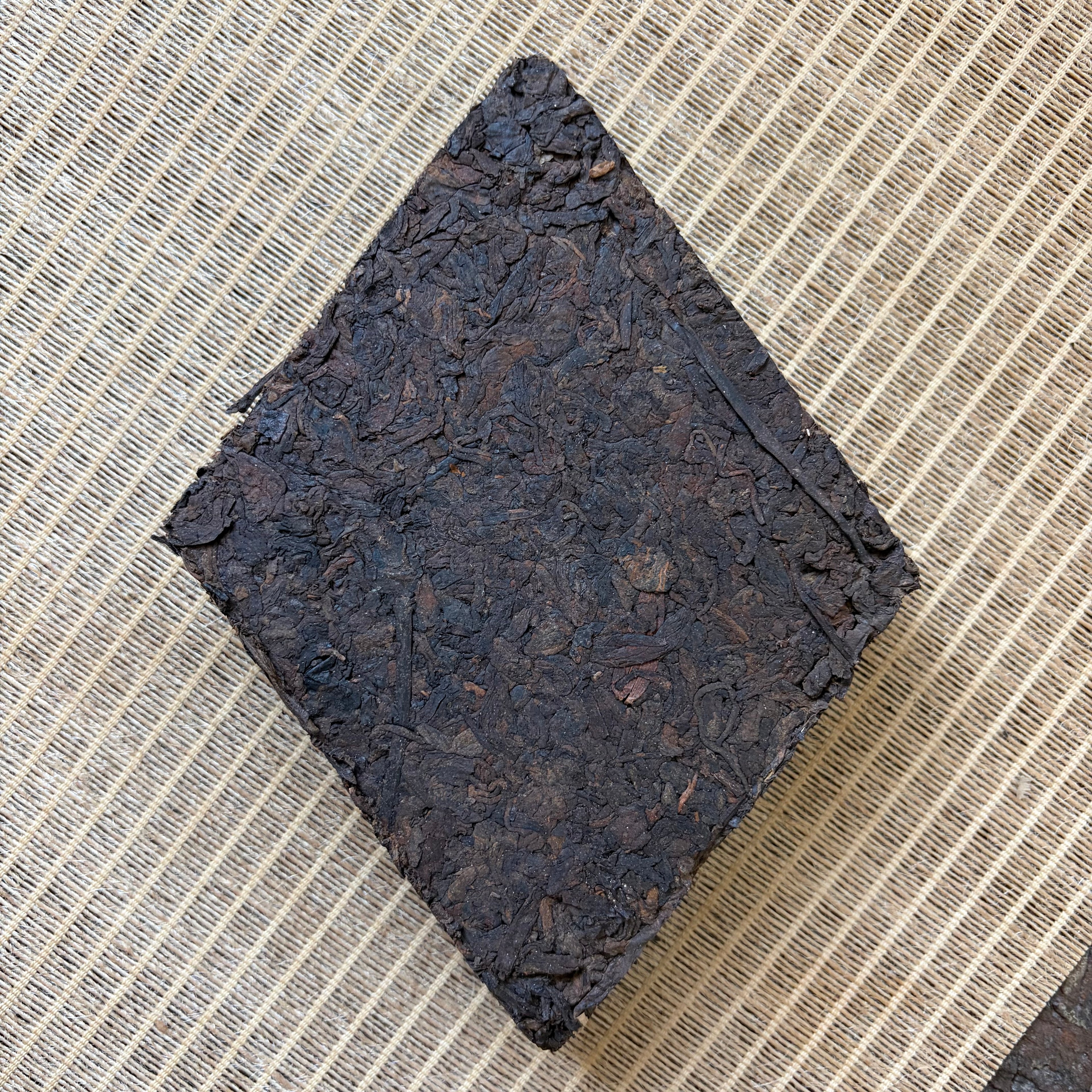 2000 Shou Puer Diamond Brick